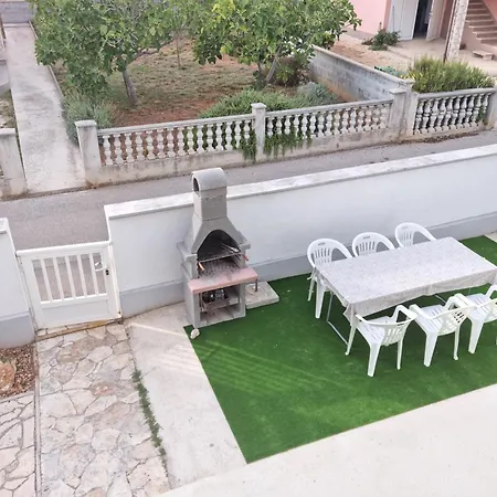 Emi2 Appartement *