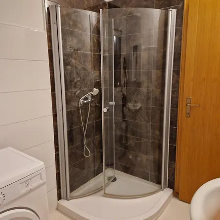 Emi2 Apartamento Vir